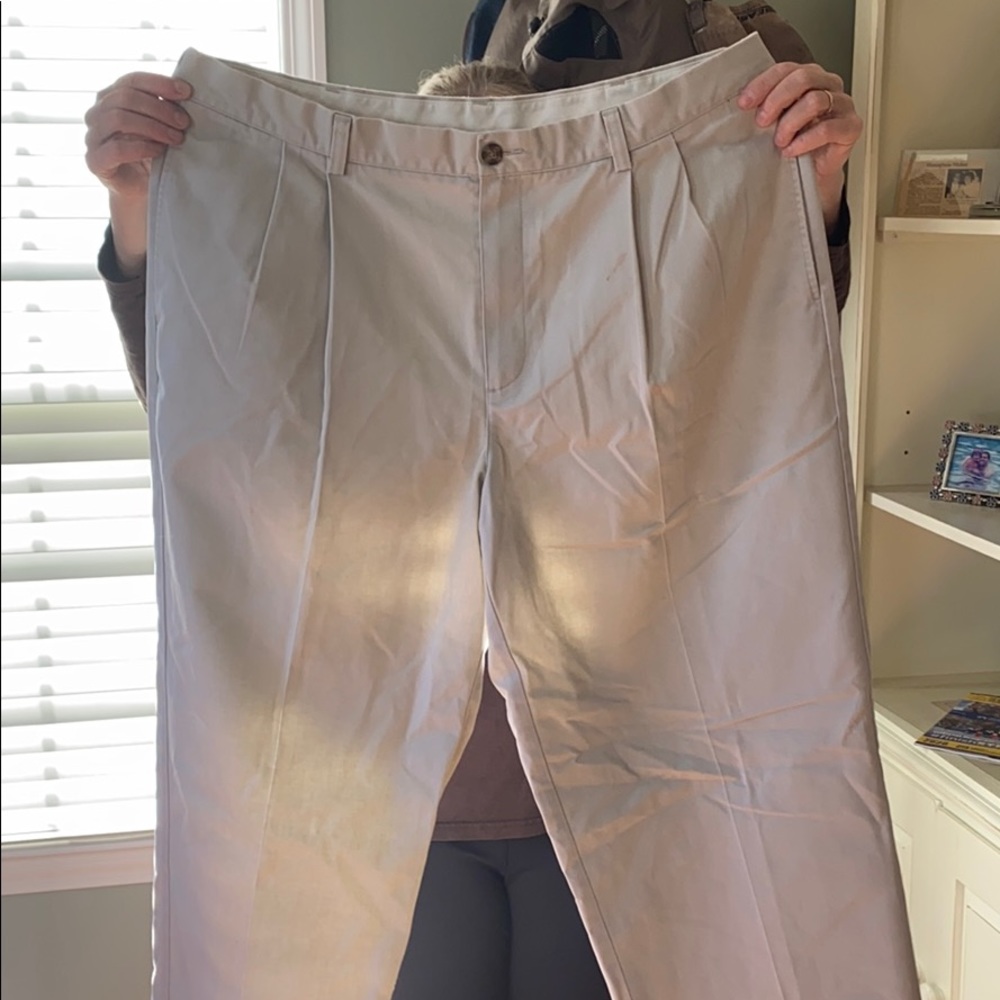 LL.bean Khakis 40x34